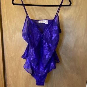 Victoria secretTeddies ( lot of 3) make a offer